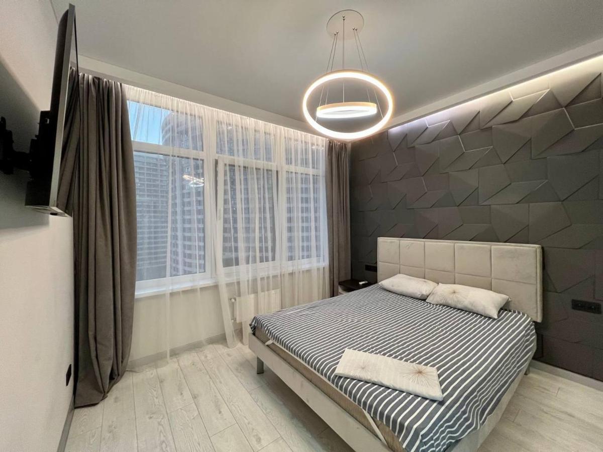 44 Pearl Stylish 1-Bedroom Apartment Одесса Экстерьер фото