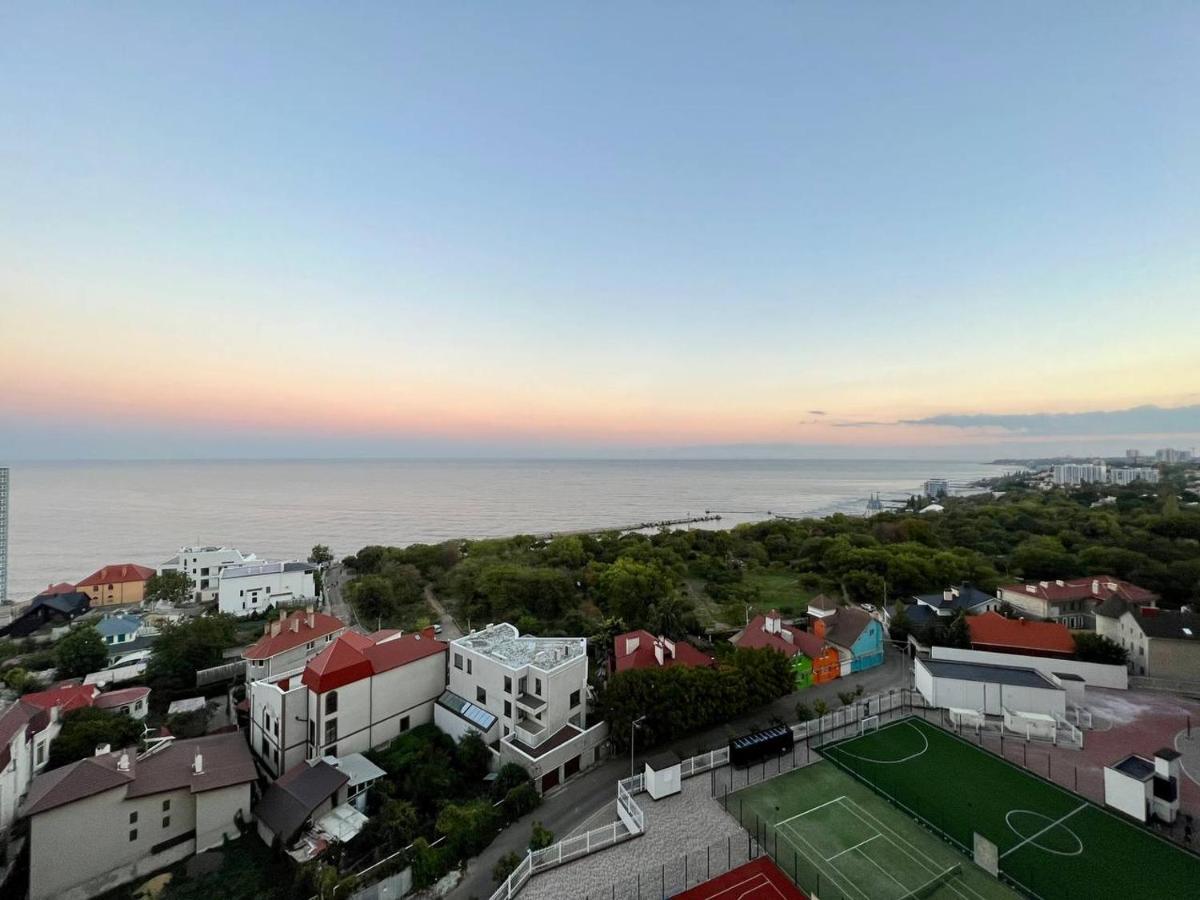 44 Pearl Stylish 1-Bedroom Apartment Одесса Экстерьер фото